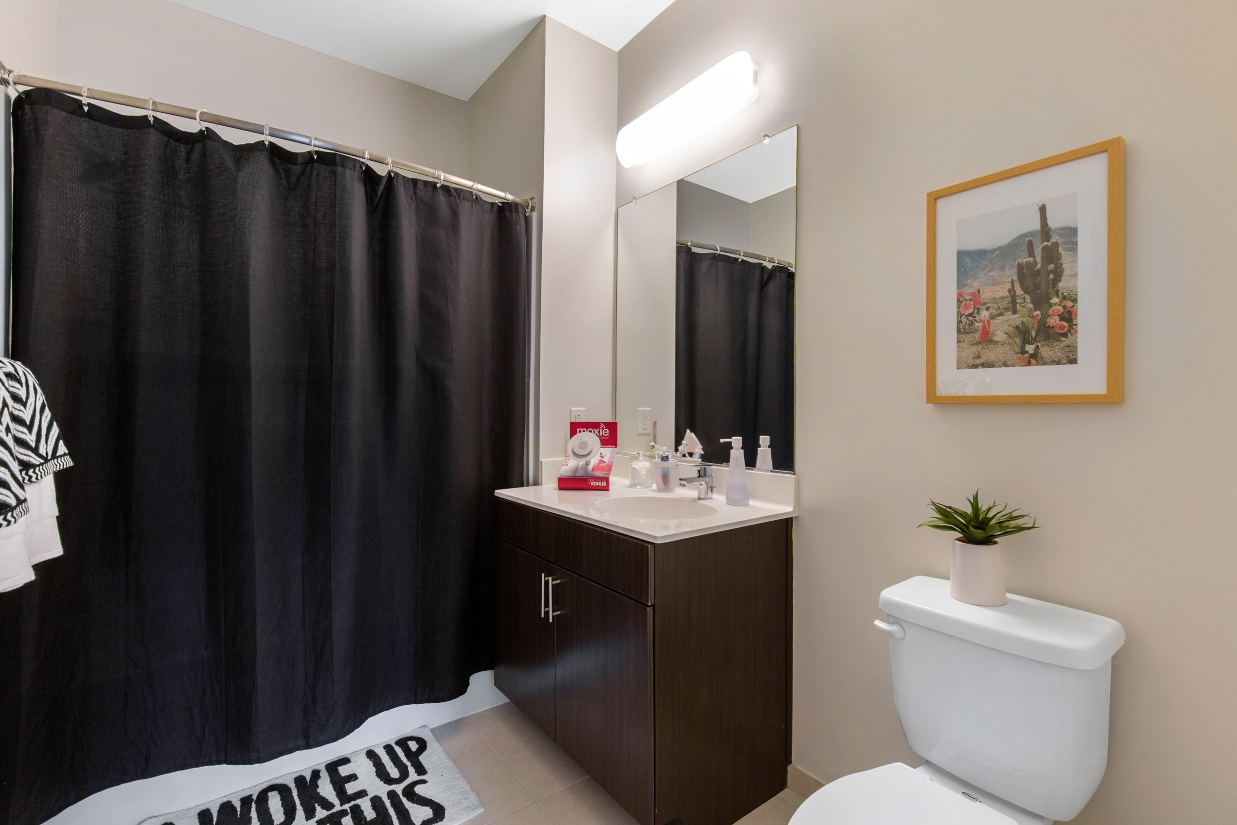 model bathroom at landmark college park