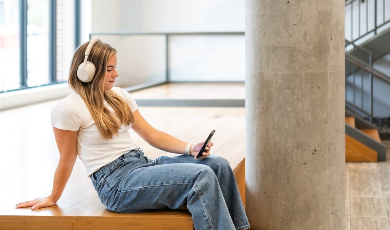 A bright, comfortable spot to unwind, study or ease into your day.